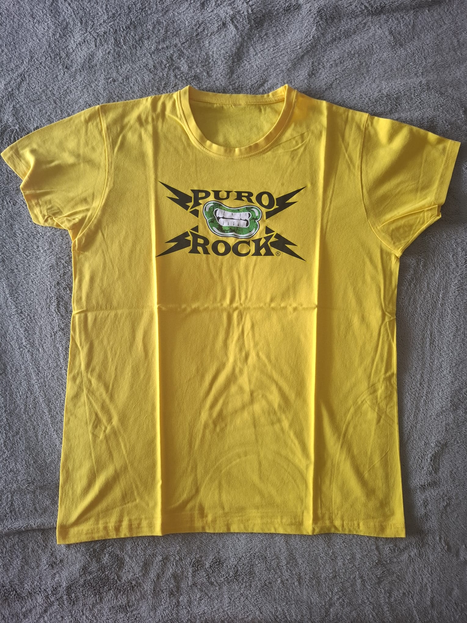 Merchandizing Puro Rock 12